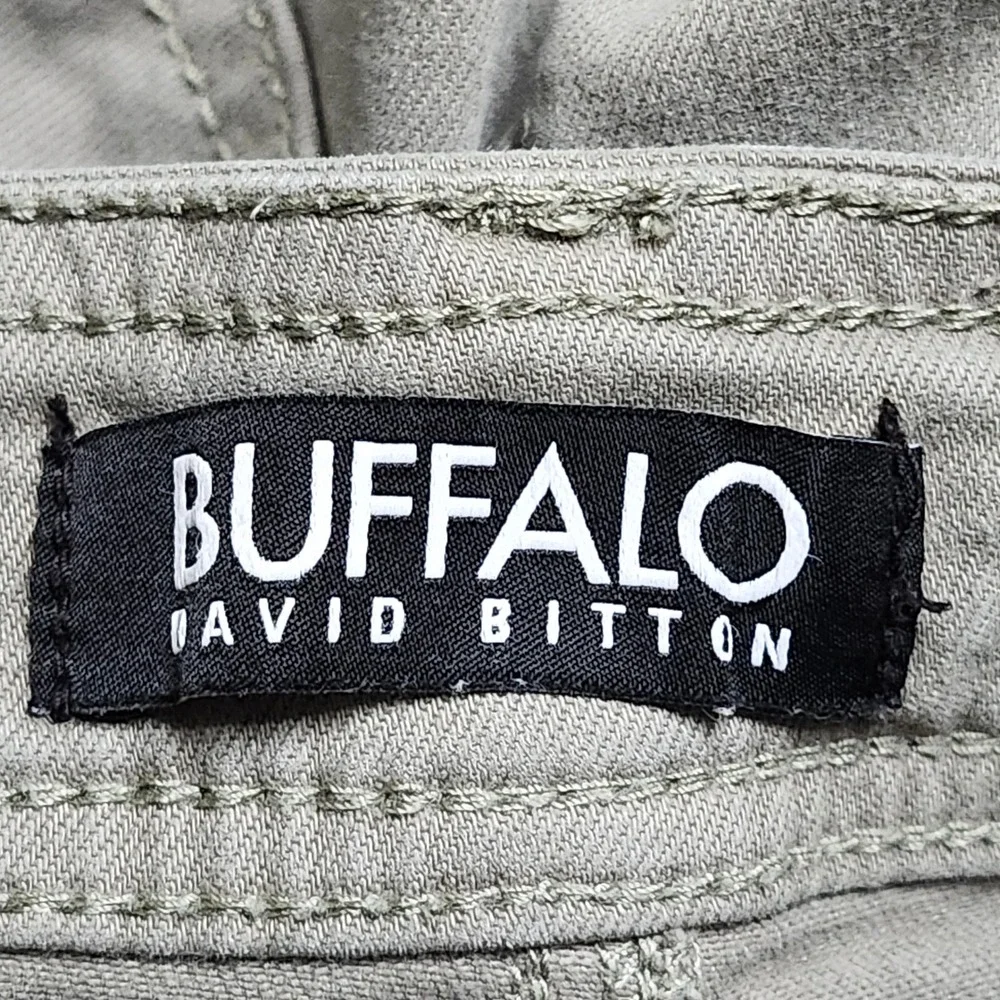 Buffalo David Bitton Brigette Crop Pants Womens 10/30 10 30 Green Cotton Stretch